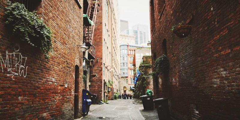 三门峡非遗双璧：从剪纸的灵动到澄泥砚的厚重，看传统手工艺如何点亮现代生活与城市发展